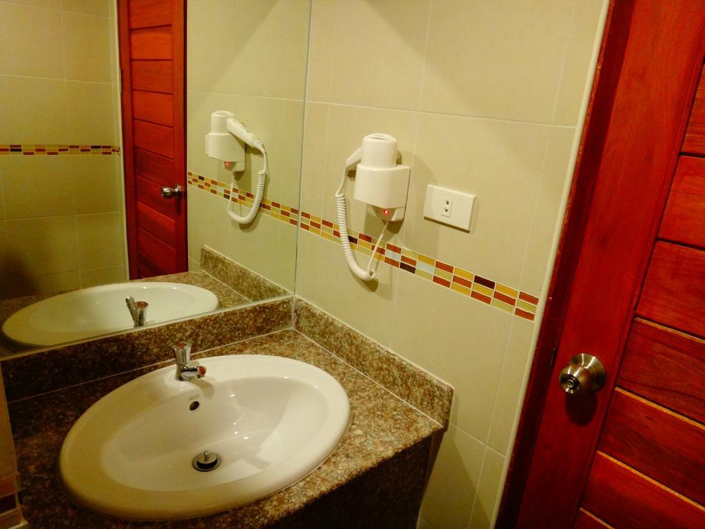 Phangan Pearl Hostel Haad Rin Chambre photo