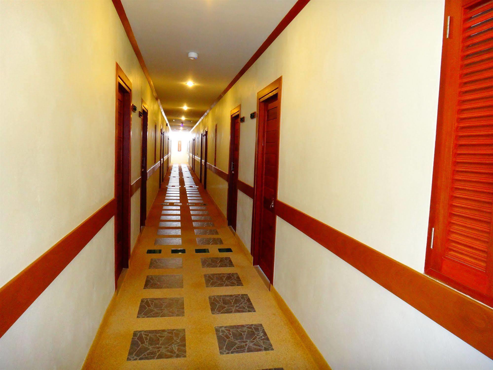Phangan Pearl Hostel Haad Rin Extérieur photo